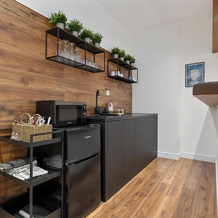 Klariska Near Michael's Gate